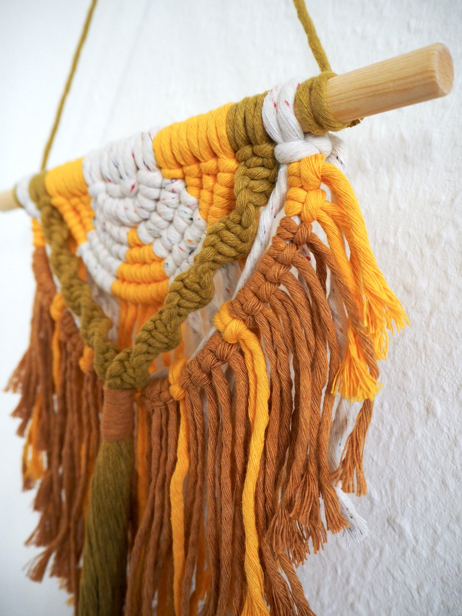 Wandbehang NATURE - braun/grün/gelb - Knotwork orange