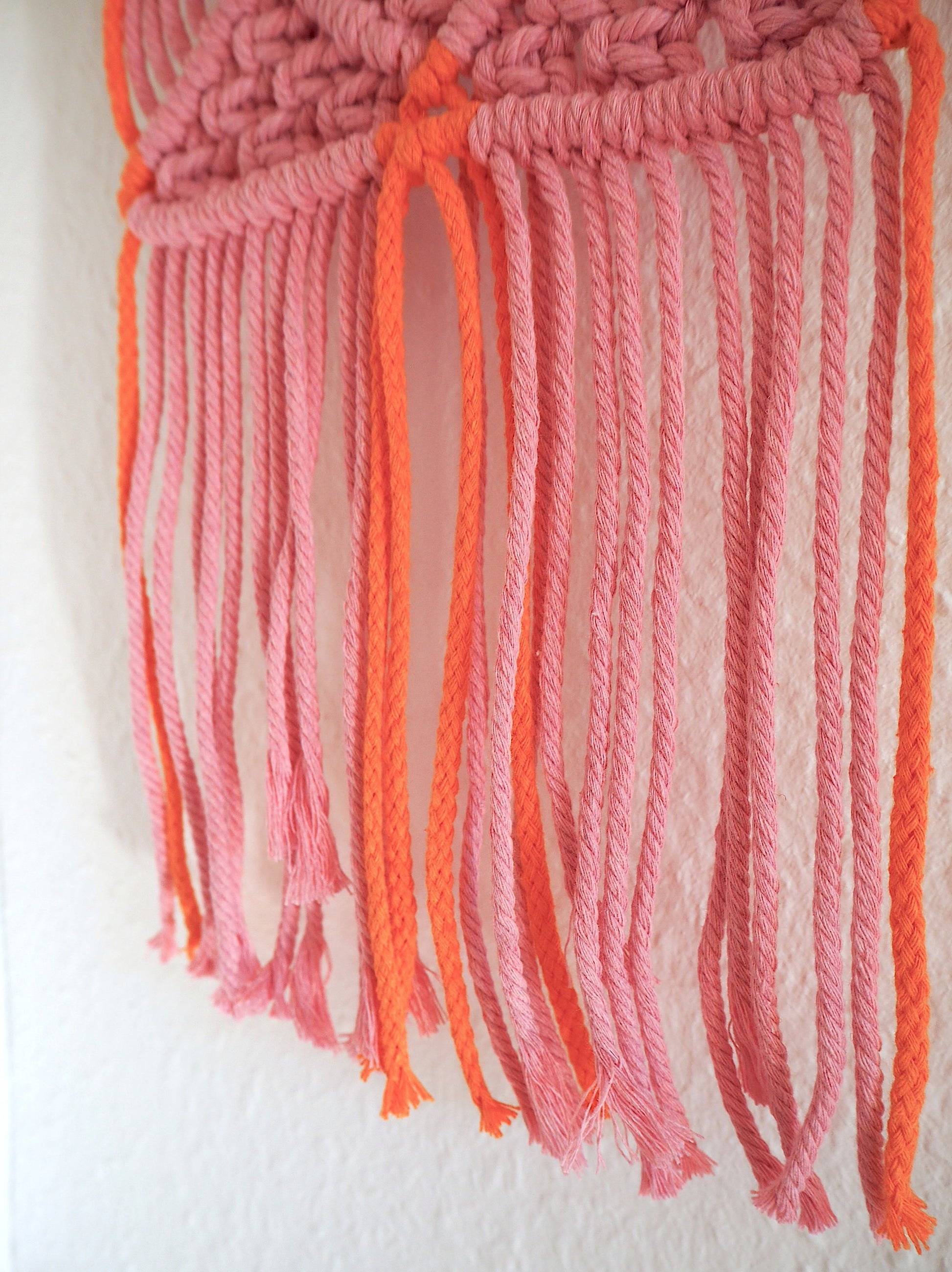 Wandbehang CALIFORNIA DREAMING - rosa - Knotwork orange