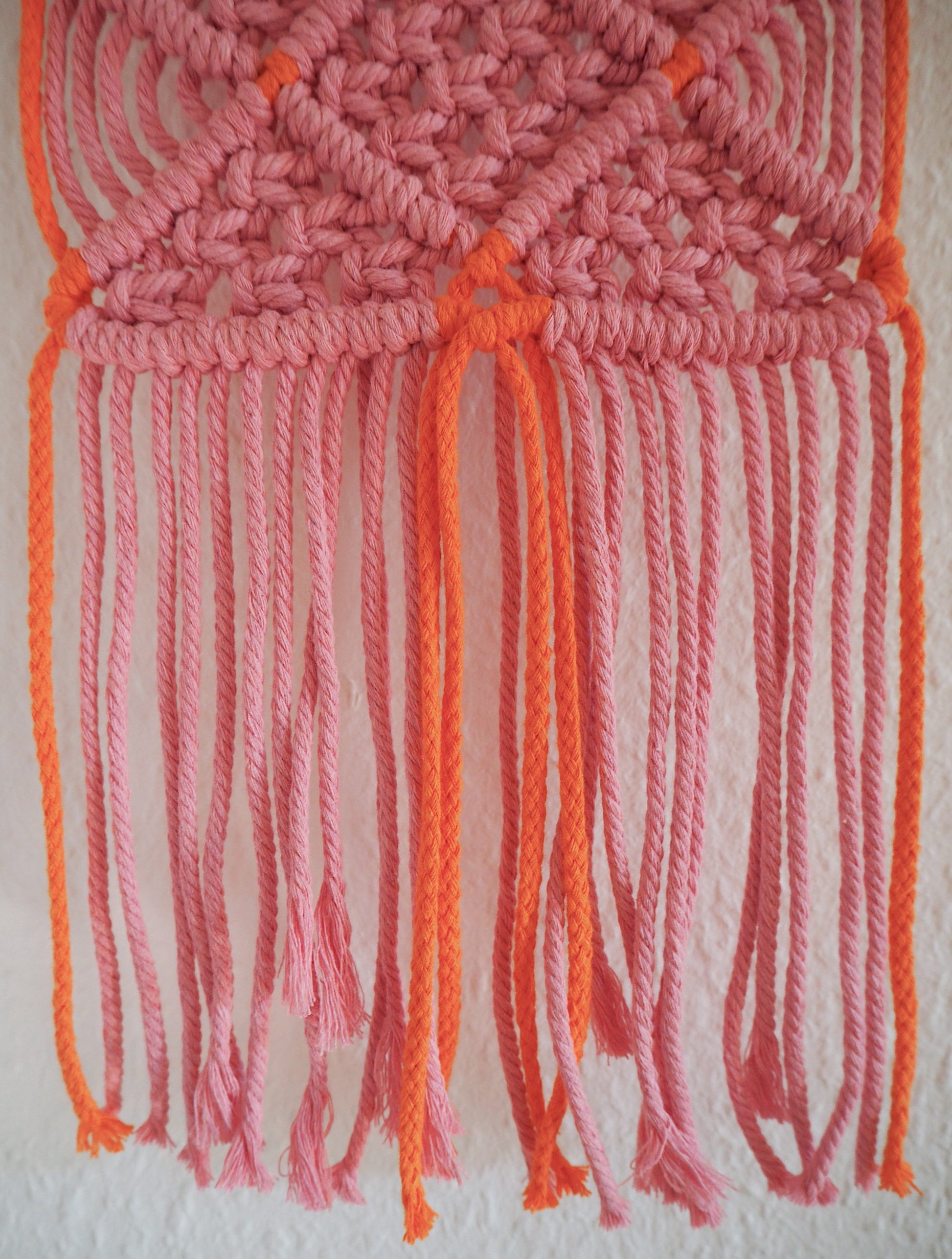 Wandbehang CALIFORNIA DREAMING - rosa - Knotwork orange